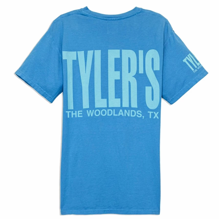 "Men's Summer Sky Blue Comfort Color Pocket T-Shirt - Casual Short Sleeve Tee for Warm Weather"