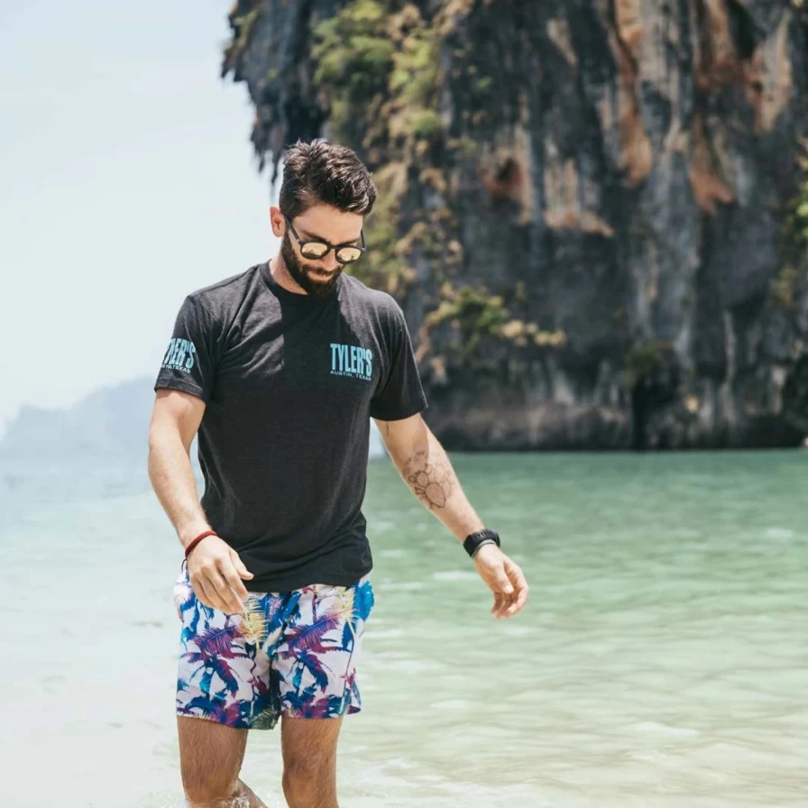 Men's Dark Grey & Aqua Color Block Track Tee - Casual Short Sleeve T-Shirt