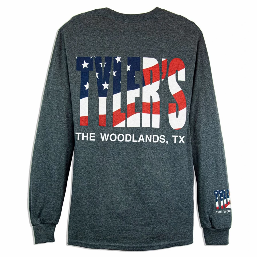 "Stylish American Flag Long Sleeve T-Shirt for Men - Patriotic Graphic Tee"