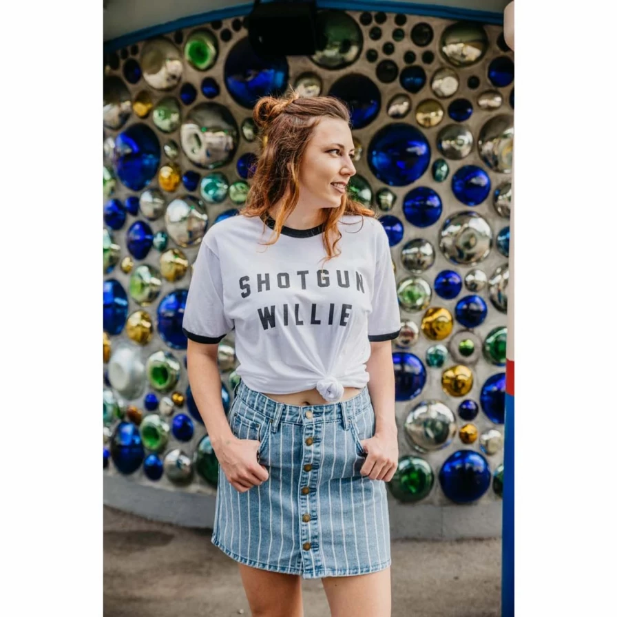 "Shotgun Willie Graphic Tee - White/Black Vintage Style T-Shirt"